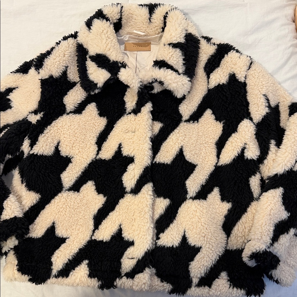 Blank NYC Black and Cream Houndstooth Jacket